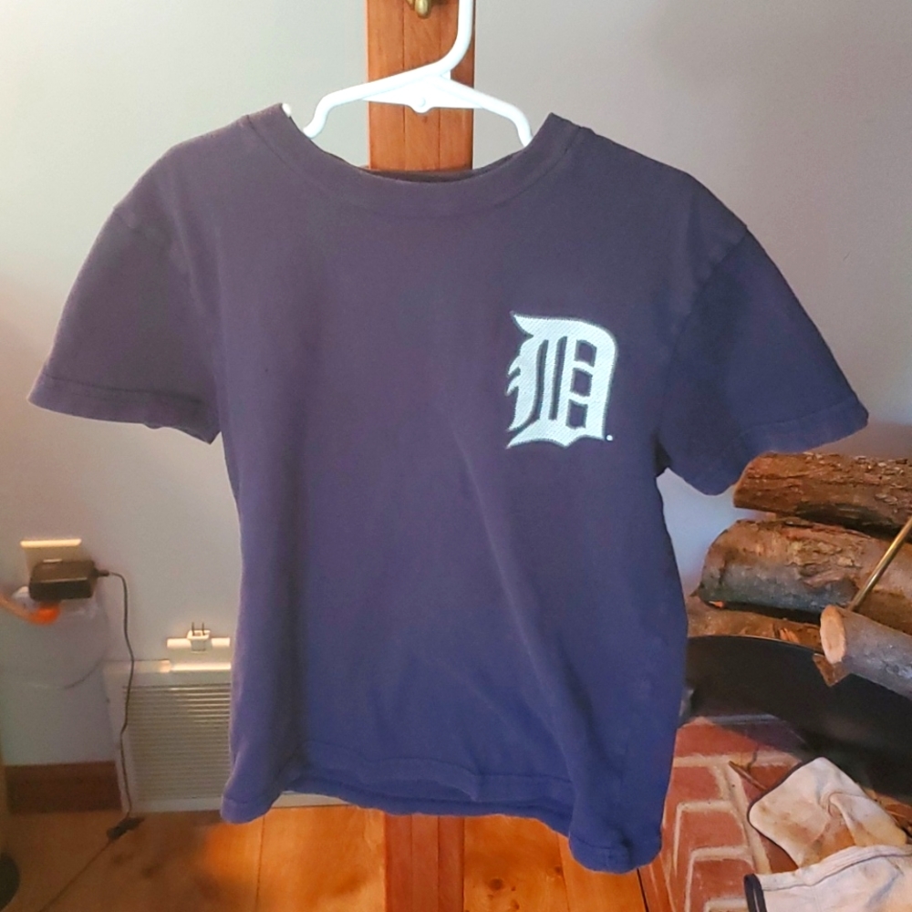 🛍 Miguel Cabrera Detroit Tigers T-Shirt.